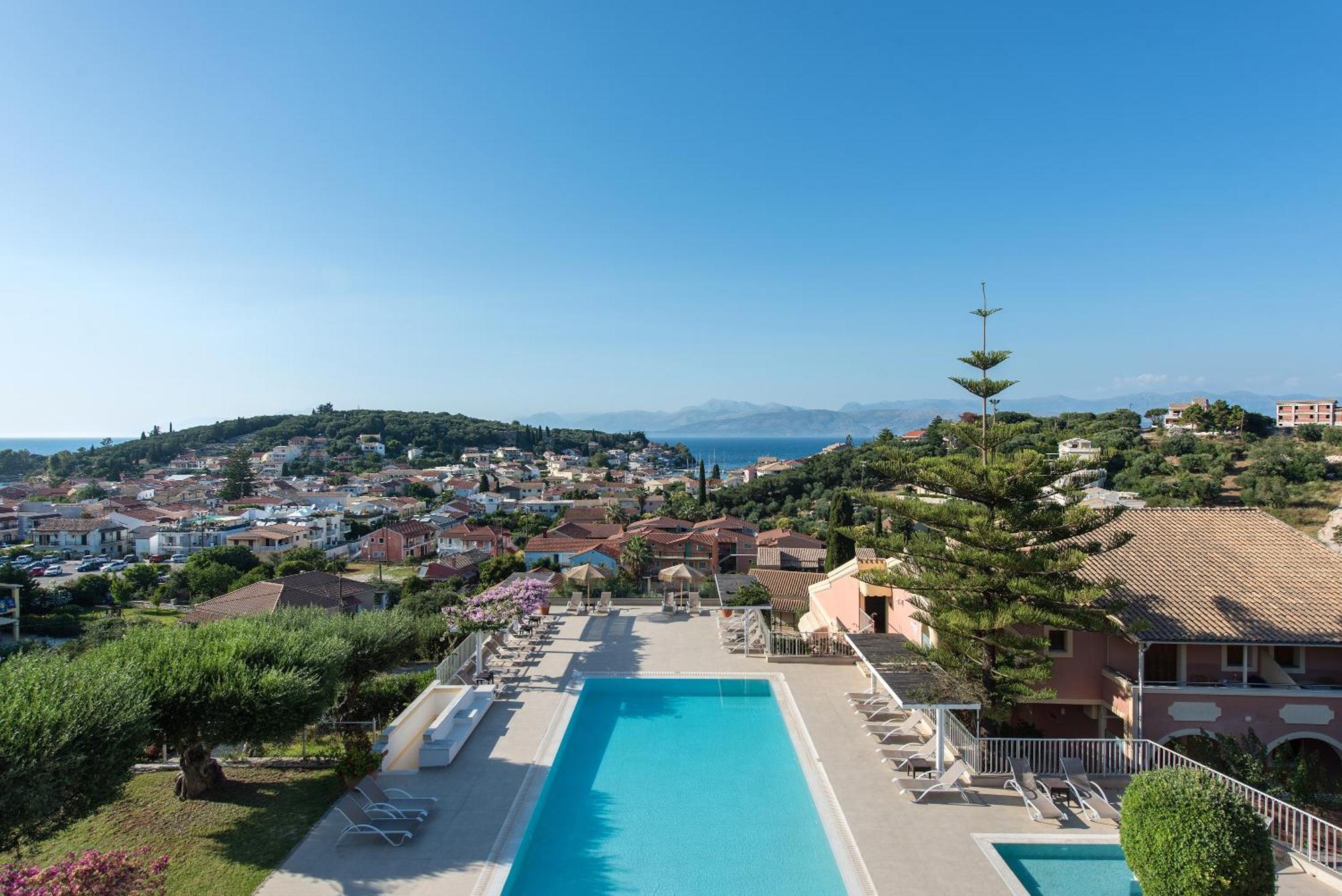 Lofos Hotel Kassiopi Exterior foto