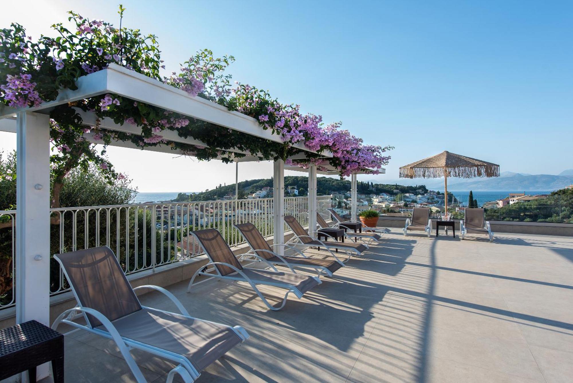 Lofos Hotel Kassiopi Exterior foto